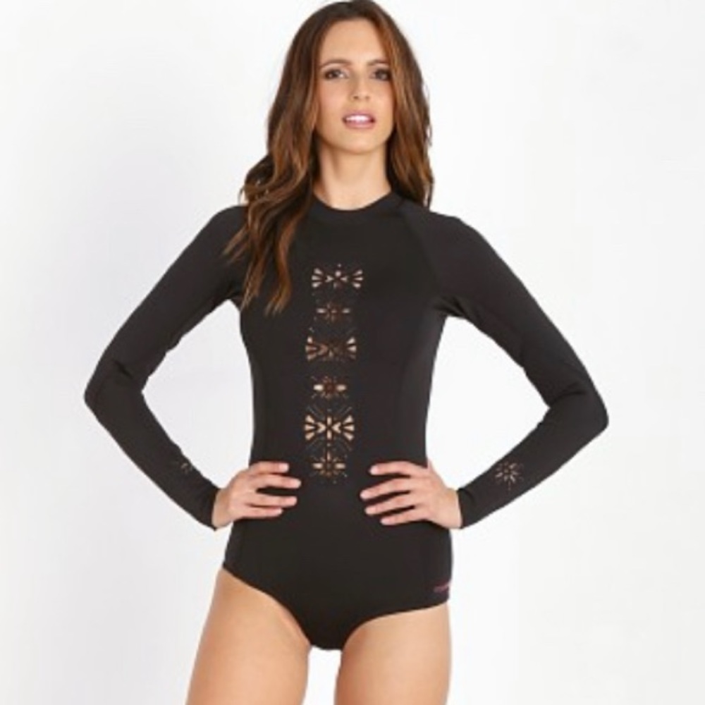 AMUSE SOCIETY ONE-PIECE